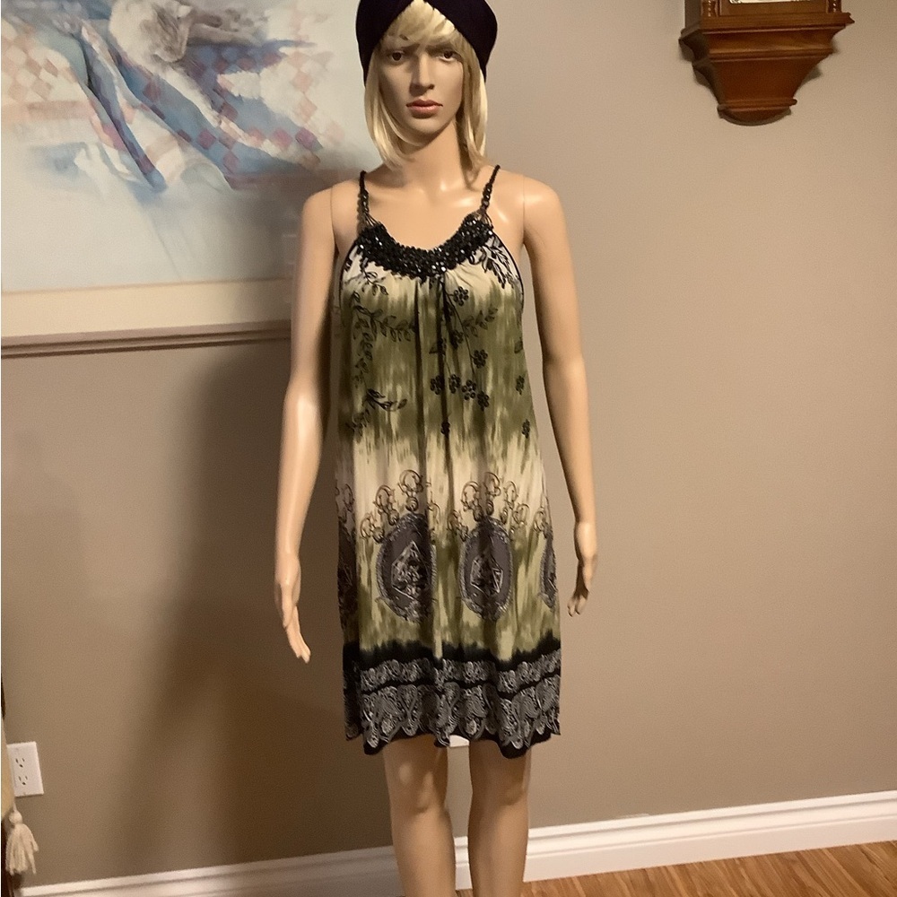 Clirly Beaded Dress Black White Khaki Gold Size Large